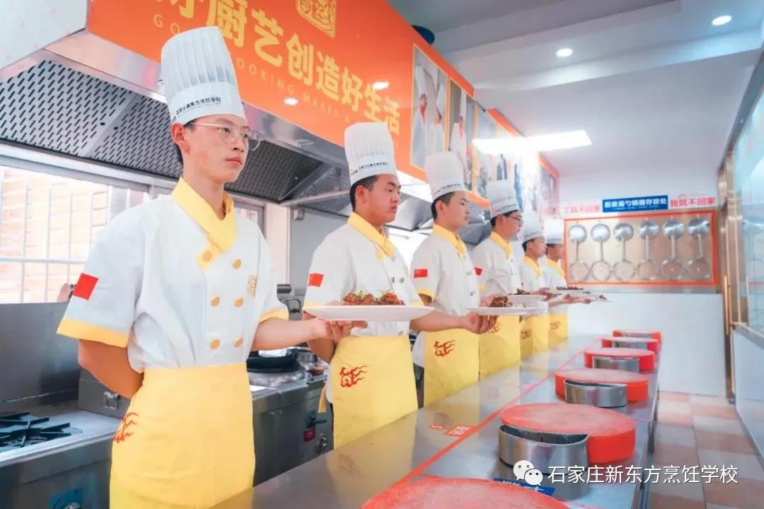 做厨师到底值不值？未来前景又如何呢？