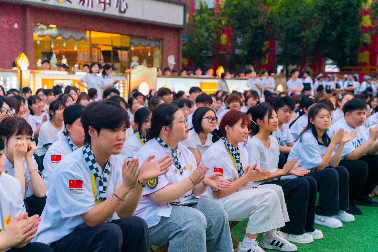 【中考志愿填报】选对学校比考高分更重要！中考生家长必看