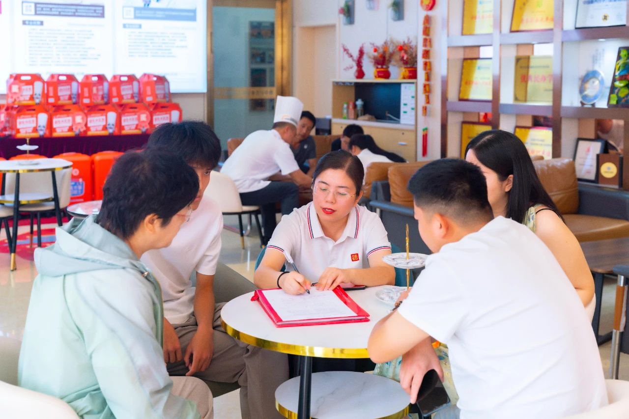 热热热！河北新东方咨询报名火热！盛夏热浪，挡不住求学热情！